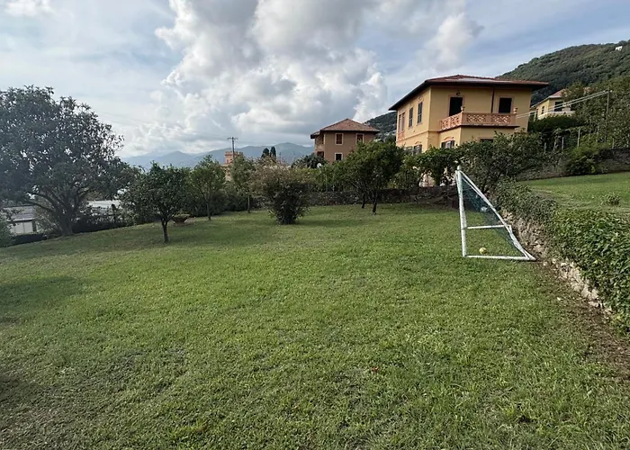 Garden Seaview Feriehus Camogli